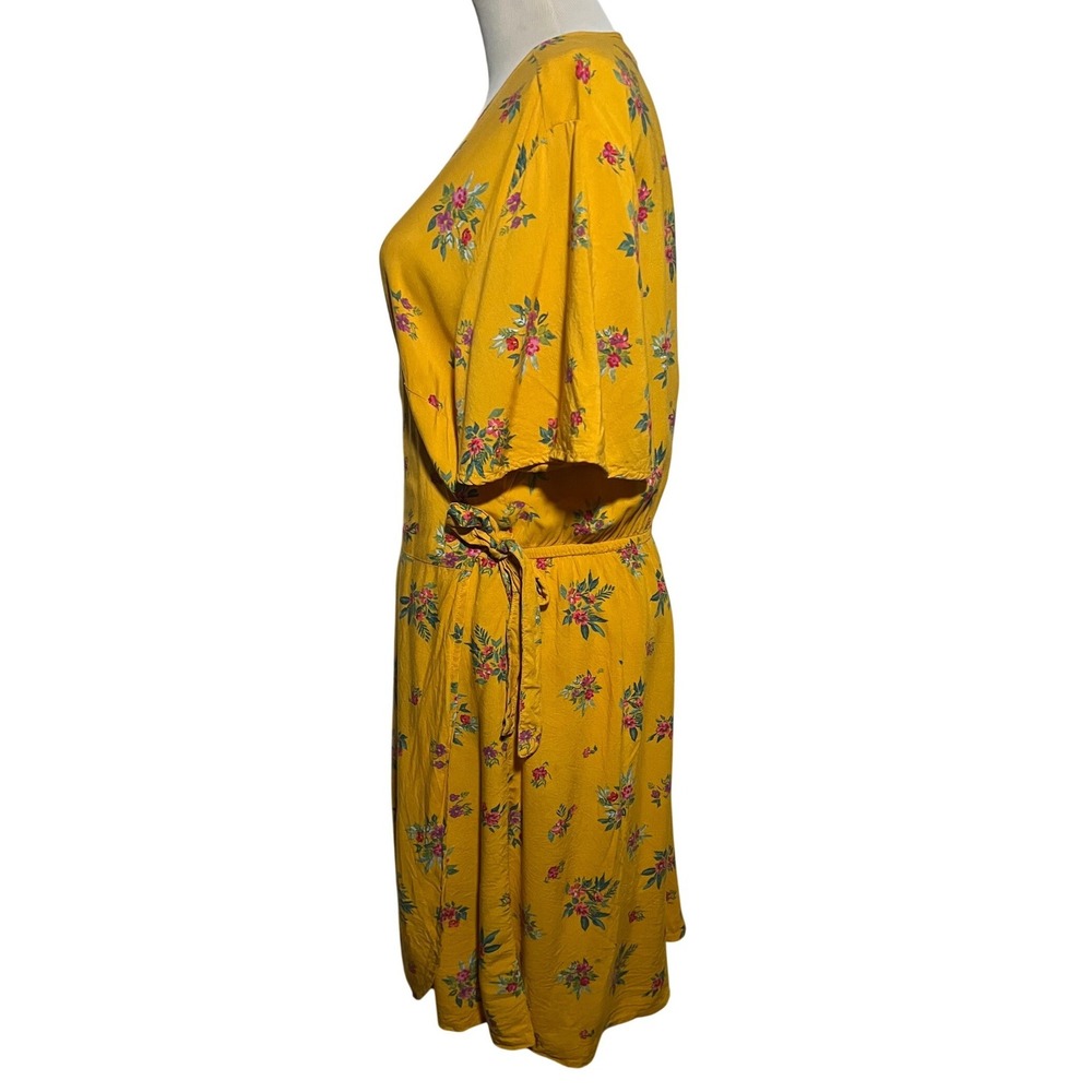Peyton & Parker Wrap Dress Women L Yellow Floral Flutter Sleeve V-Neck Rayon - Picture 4 of 9